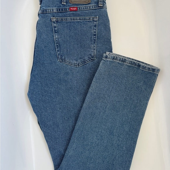 Wrangler jeans Blue Straight relaxed Leg Jeans 36x32 - Picture 1 of 4
